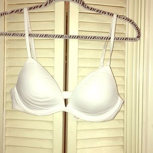 Victoria's Secret Intimates & Sleepwear - Victoria’s Secret bra Victoria's Secret Intimates & Sleepwear - Victoria’s Secret bra
